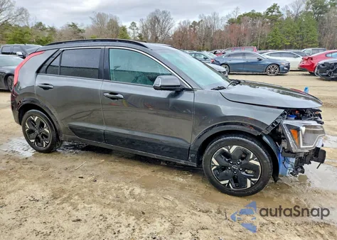 2024 Kia Niro Ev Wind z USA, uszkodzony, nr VIN KNDCR3L14R5121123